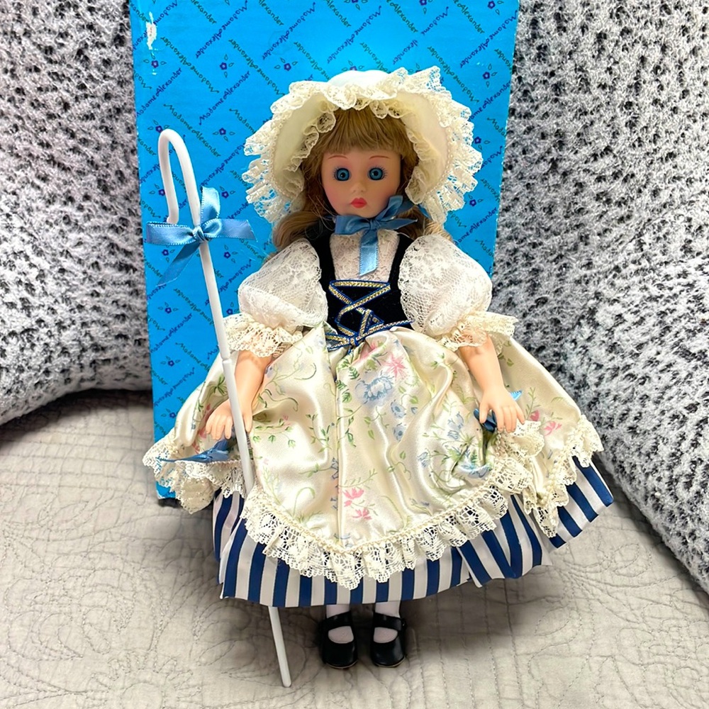 Vintage Madame Alexander Little Bo Peep Doll